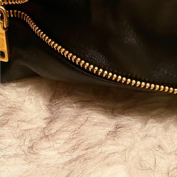 PRADA BLACK BAG - Picture 4 of 5